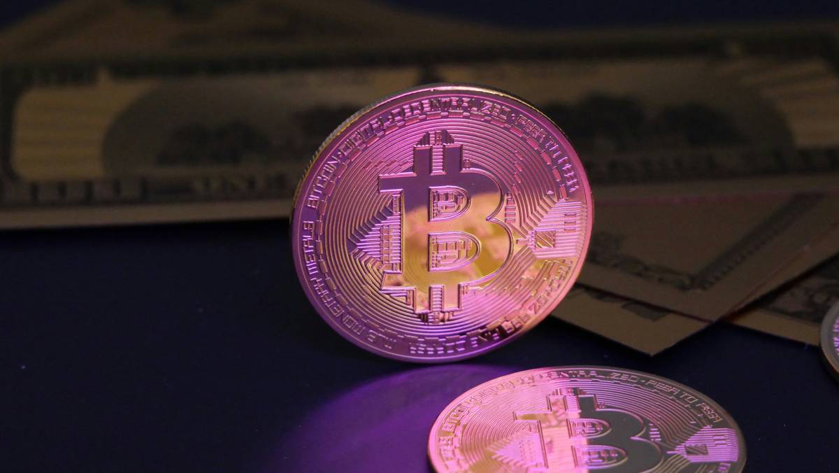 income tax on crypto filing forms and deadlines chart